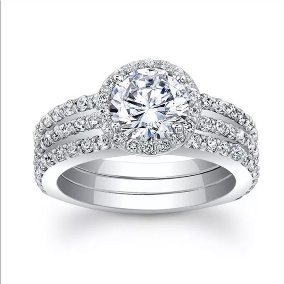 925 Stamped Sterling Silver Round Cut Diamond Ring - Picture 1 of 9